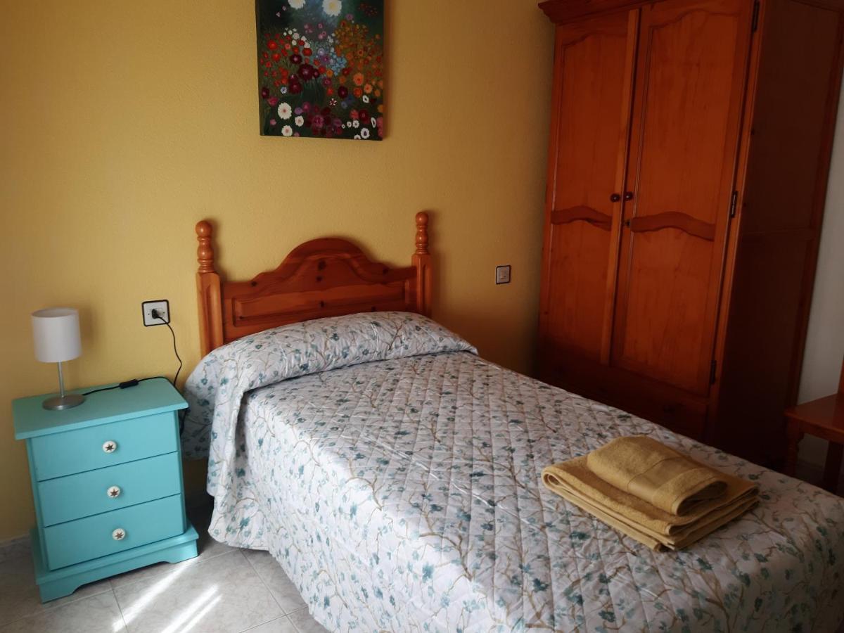 Apartmán Casa El Reloj Mombeltrán Exteriér fotografie
